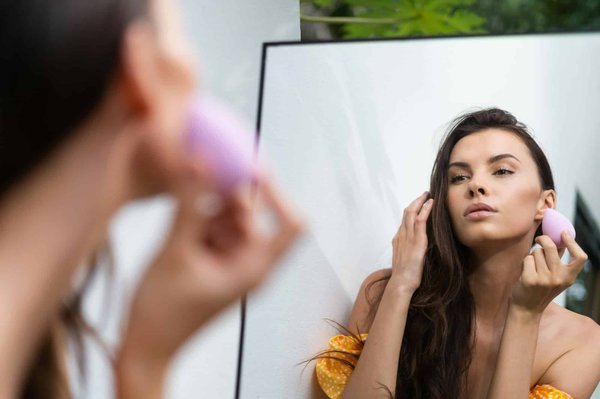 Maquillage naturel : conseils pour une application parfaite