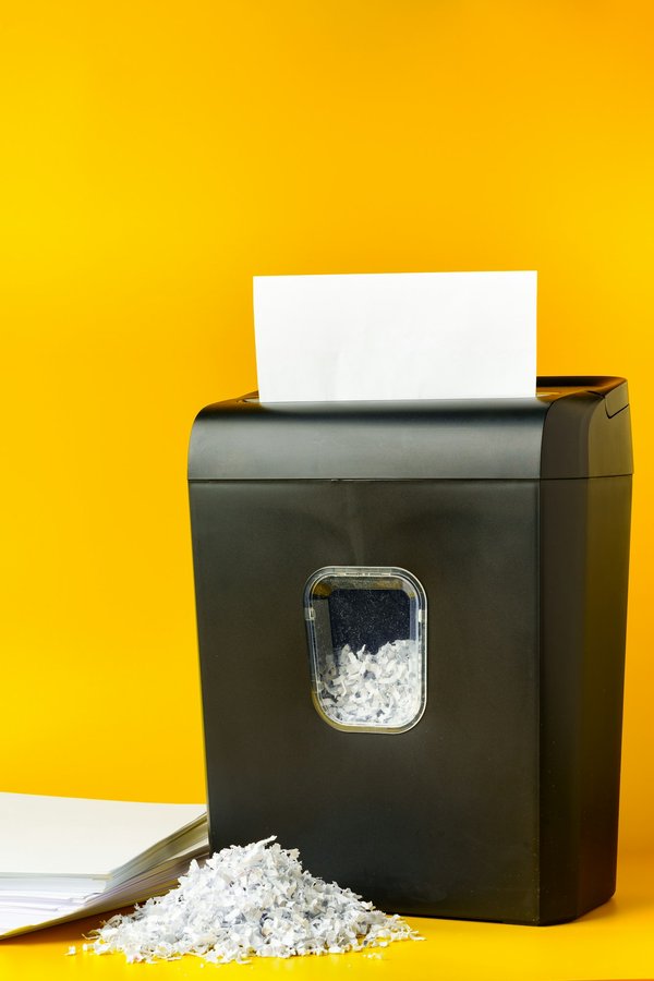 Broyeur papier : utilité, types et critères de choix