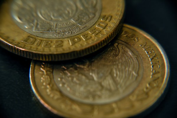 Explorez l'attrait intemporel de la pièce 50 pesos en or